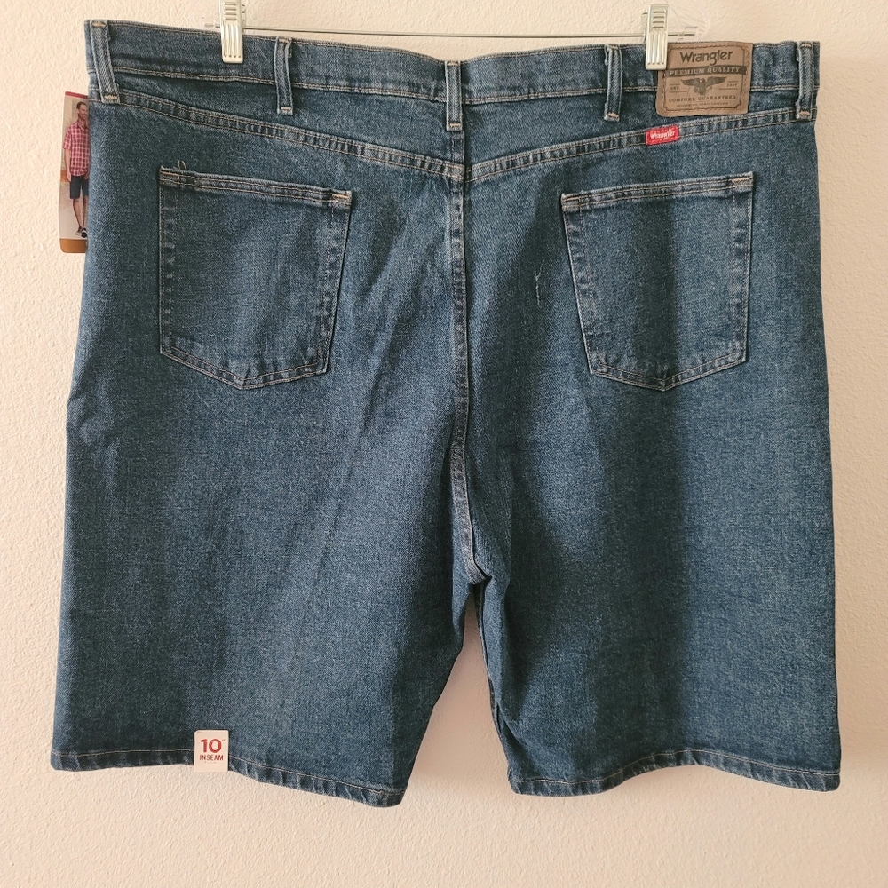 Wrangler mens jean shorts size 48 relaxed fit 10" inseam NWT - Picture 4 of 10